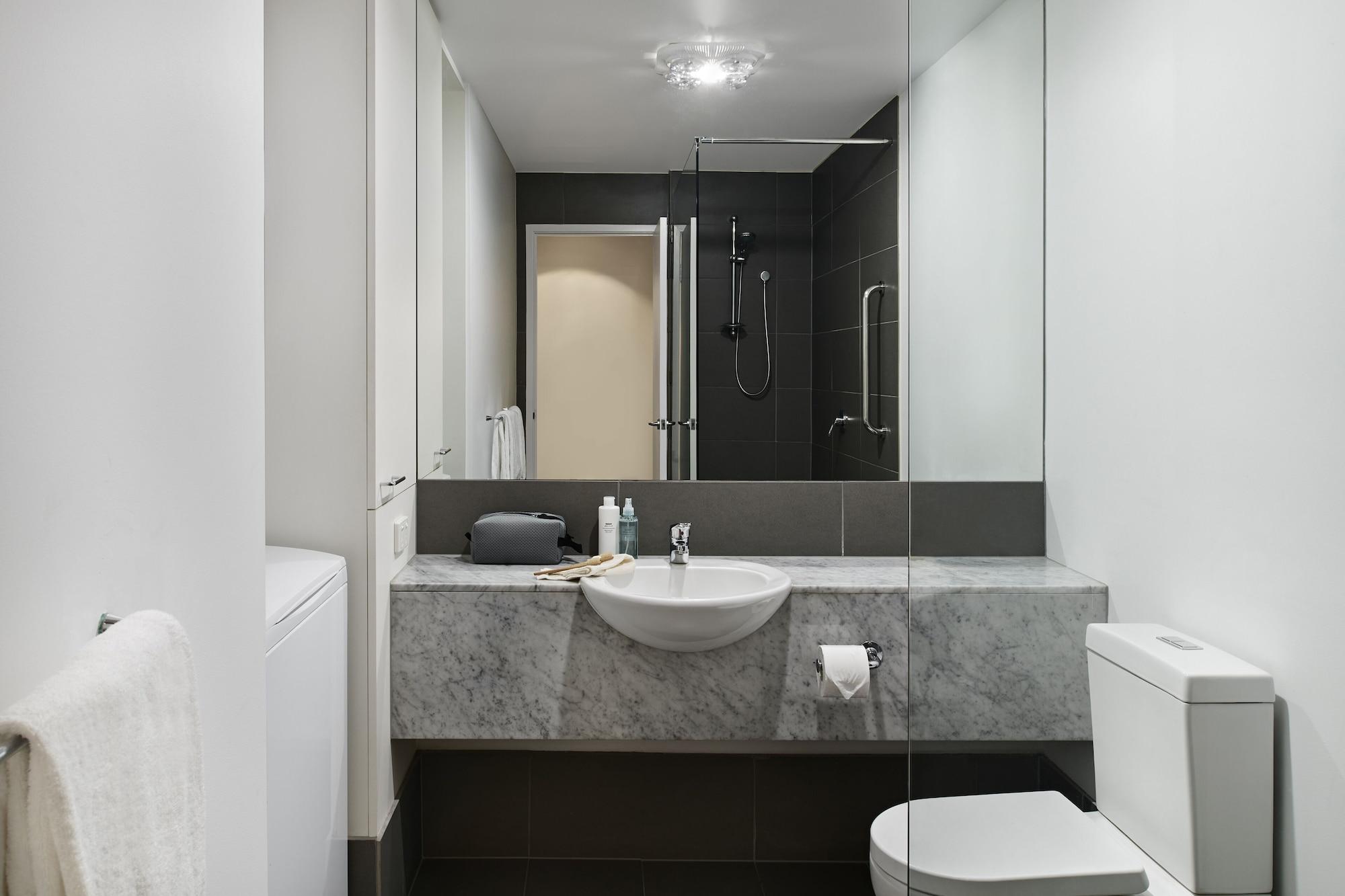 Punthill Apartment Hotel - Manhattan Melbourne Exterior photo
