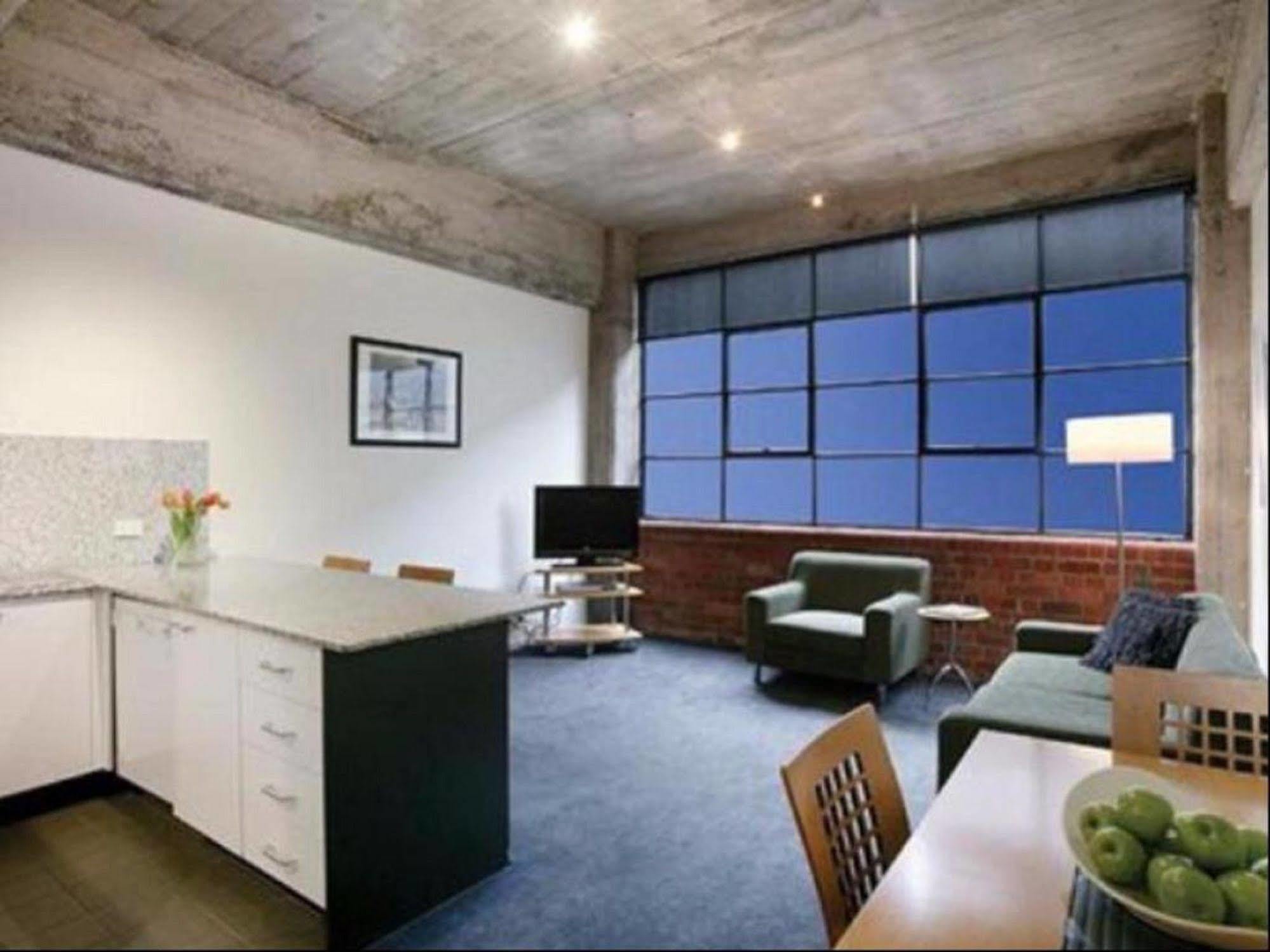 Punthill Apartment Hotel - Manhattan Melbourne Room photo